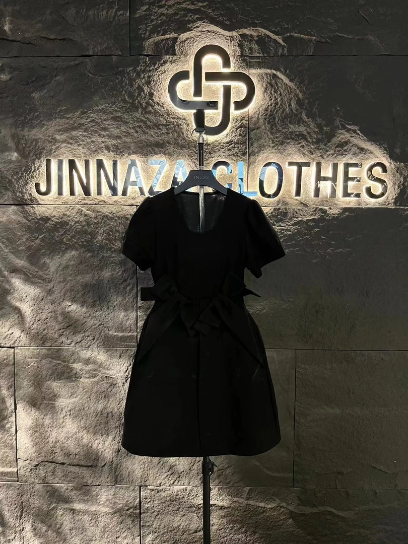 【原创大码设计师款】2024夏季法式赫本分蝴蝶结高级感连衣裙4760