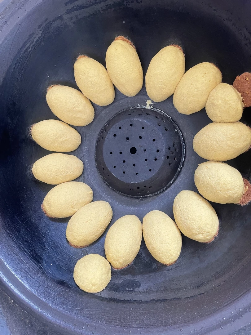 东里村.铁锅玉米大饼子每单2个专属铁锅玉米饼子地道农家美食粗粮