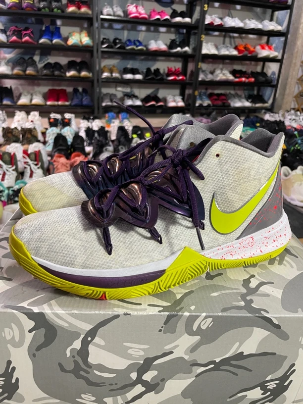 45码290/Nike Kyrie 5 实战训练 篮球鞋 曼巴精神/公价1859 很新