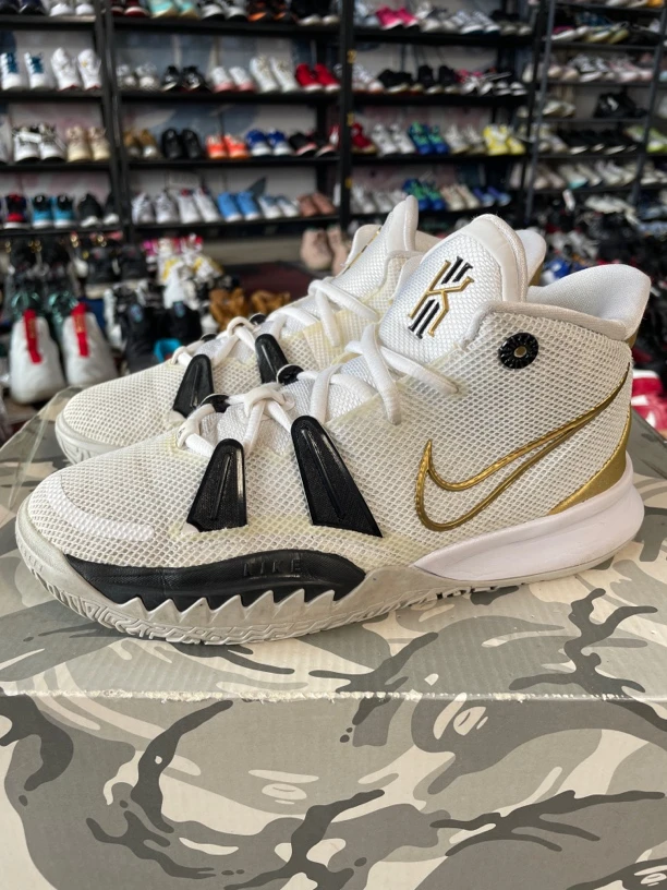 37.5码235/Nike Kyrie 7 欧文7 缓震包裹篮球鞋 总决赛/公价1979