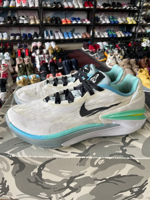 鞋口修补 41码260/Nike Air Zoom G.T. Cut 2 耐磨篮球鞋/公价896
