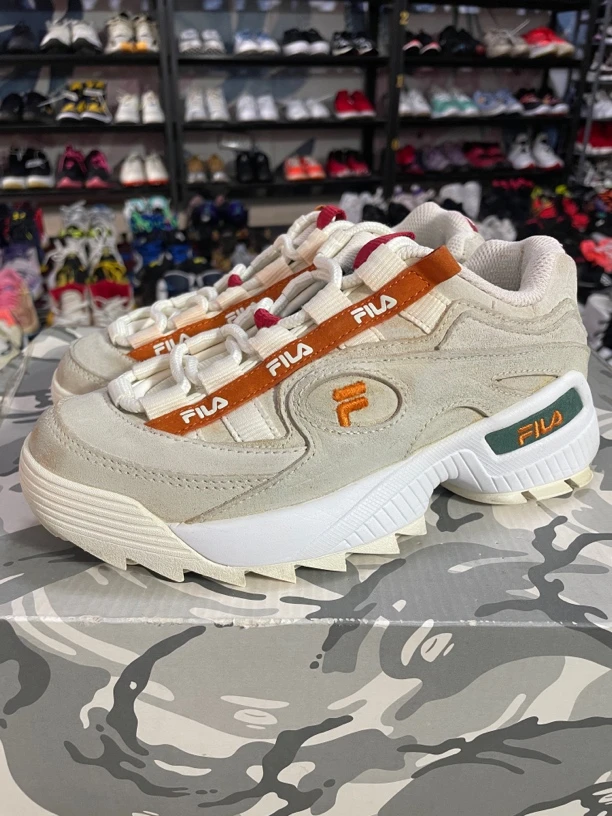 95新 maje 36码225/Disruptor 3 休闲鞋 轻微染色