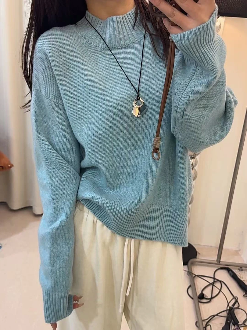 QianRH-9730不规则半高领小众设计针织衫女秋冬长袖百搭打底毛衣