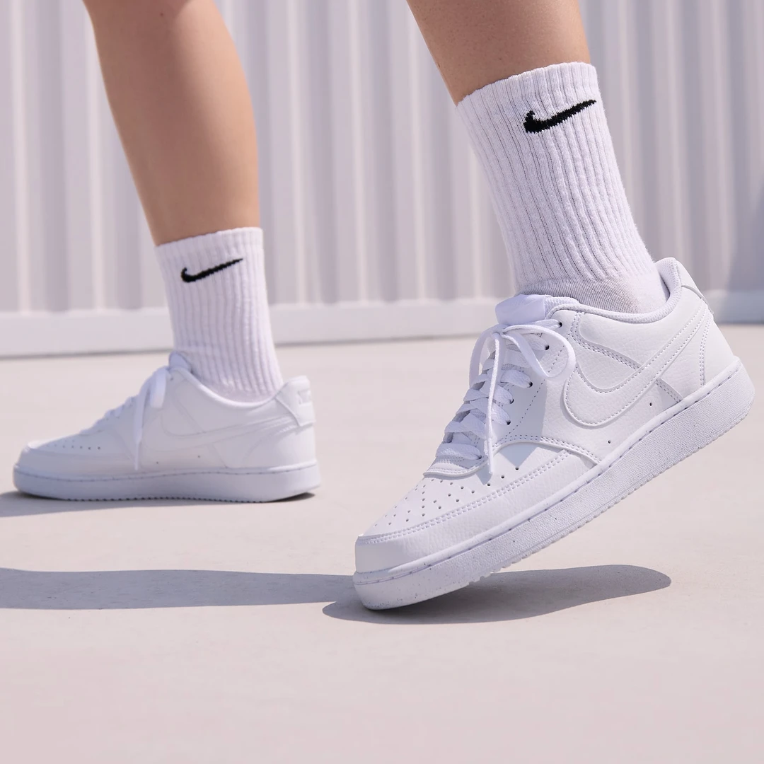 耐克Court Vision女子运动鞋DH3158-100