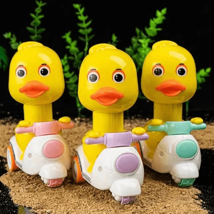 三个按压式摩托车小黄鸭玩具