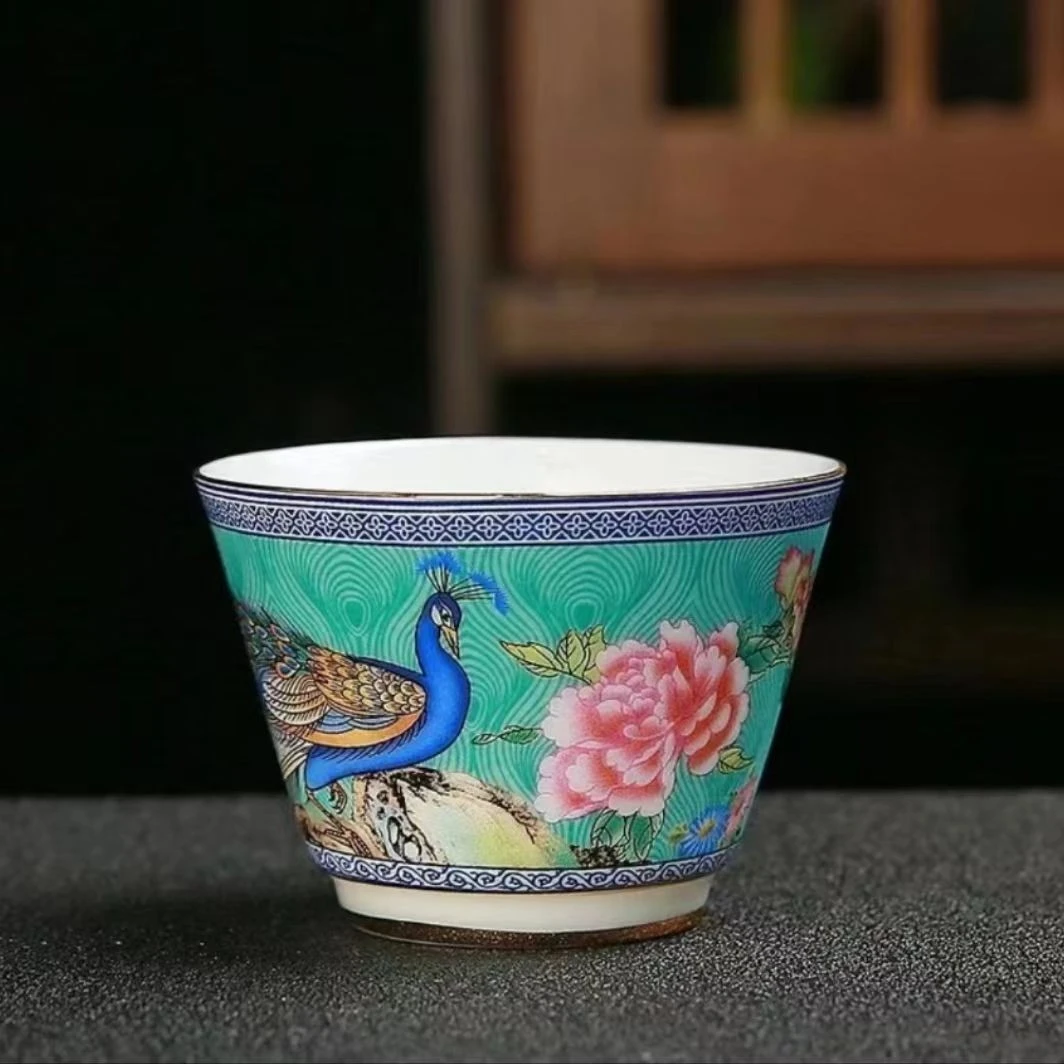 珐琅彩孔雀茶杯家用功夫茶具喝茶杯陶瓷品茗杯客杯主人杯