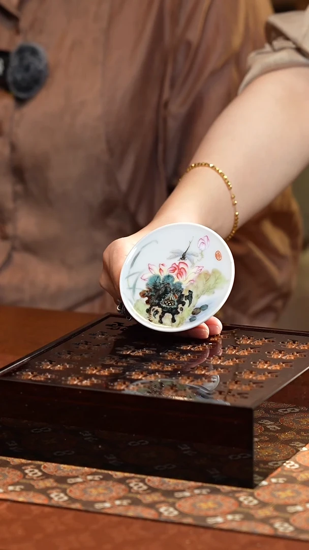 【闪购商品】L元煦窑粉彩重工荷花盖置