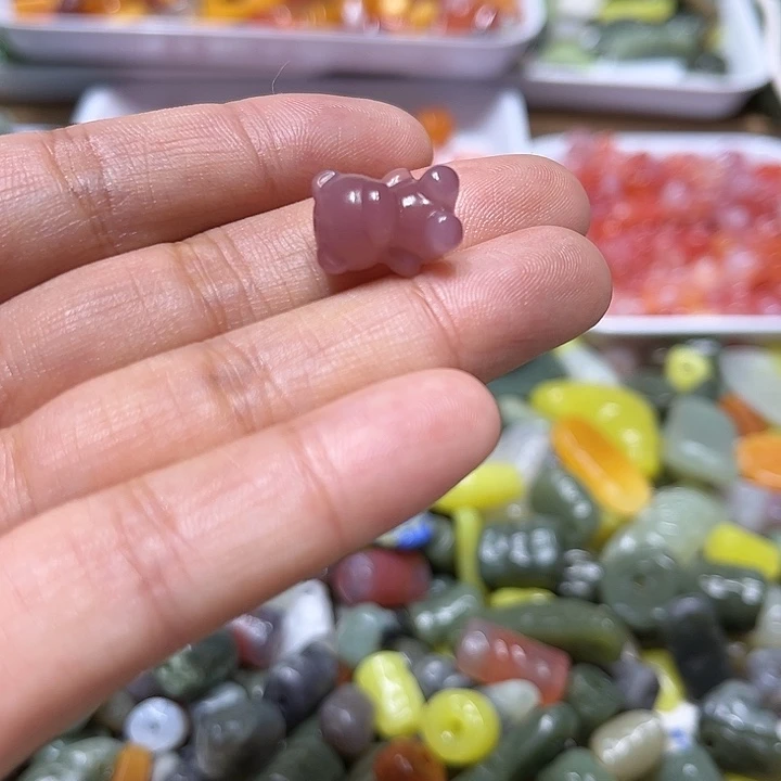 和田玉珠宝半成品未镶嵌?*妹