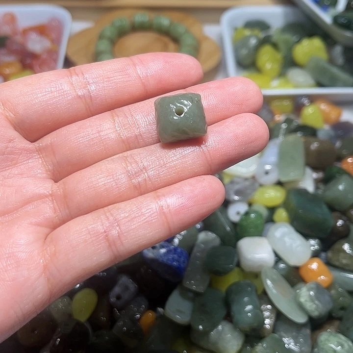 和田玉珠宝半成品未镶嵌