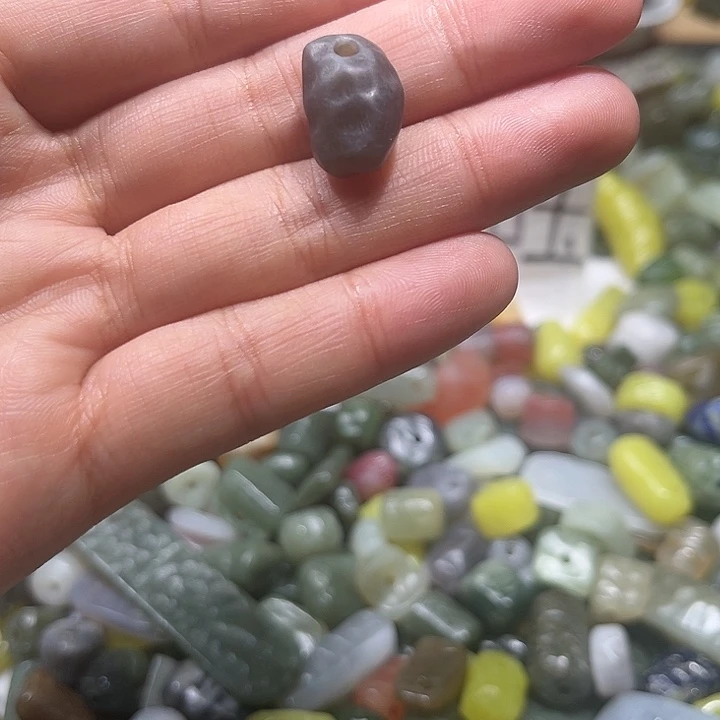 和田玉珠宝半成品未镶嵌