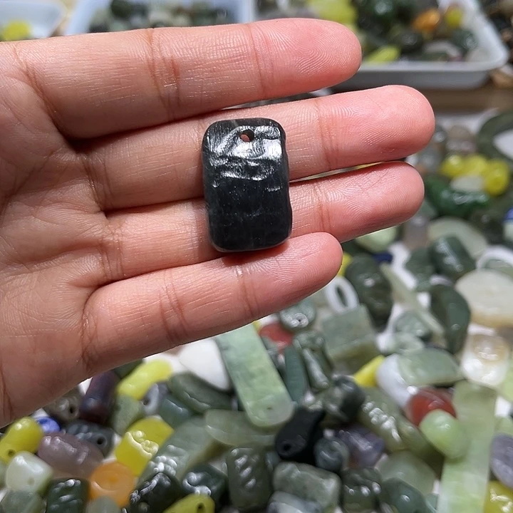 和田玉珠宝半成品未镶嵌