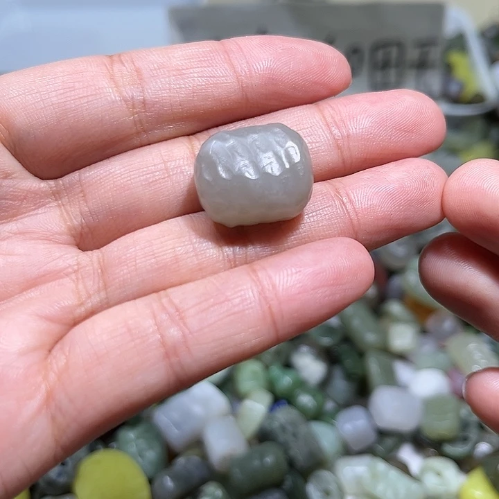 和田玉珠宝半成品未镶嵌