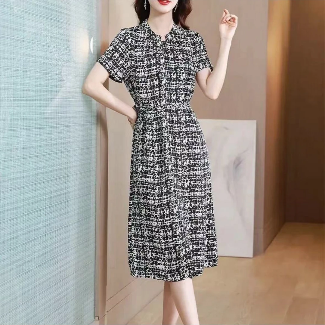 新款秋日薄暮气质夏季碎花时尚连衣裙