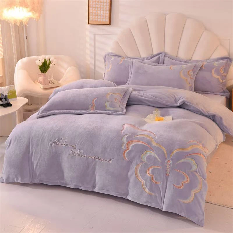 蝴蝶-绣花四件套牛奶绒加绒加厚刺绣四件套以主播手上展示为准