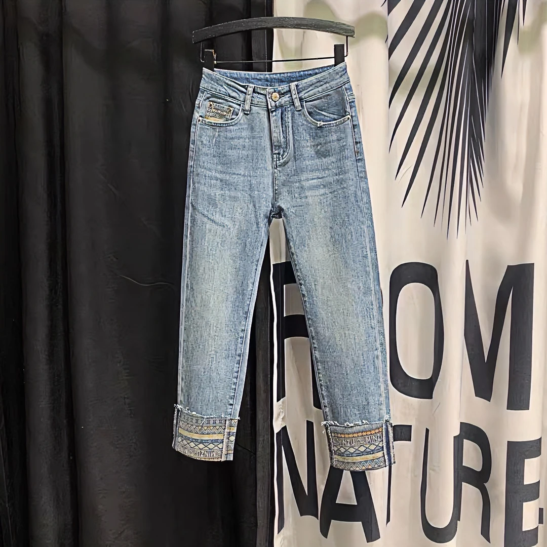 【伊舞】新款百搭高腰直筒简约女修身显瘦牛仔裤时尚浅色直筒裤裤子