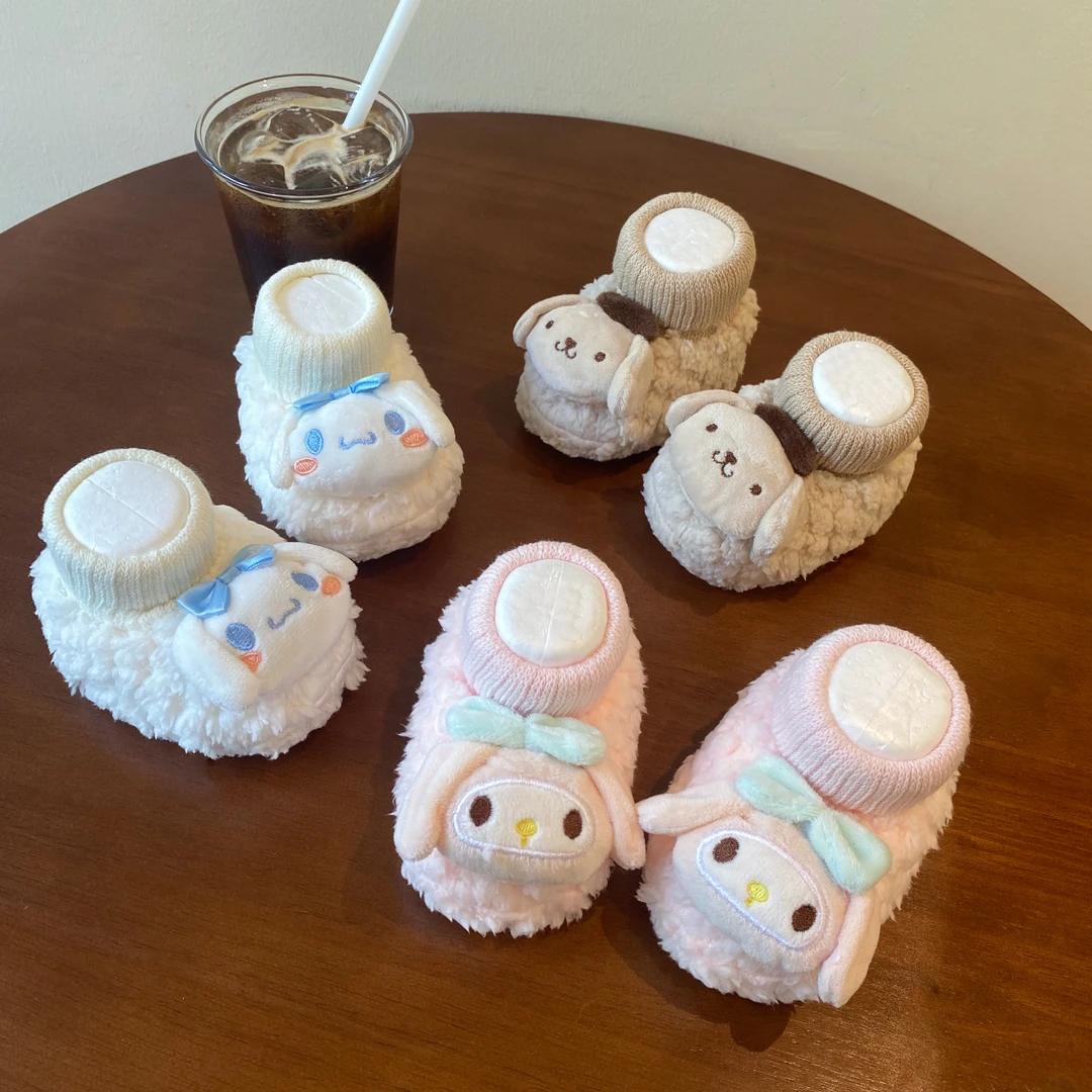 婴儿鞋袜秋冬季软底不掉0一1岁6到12个月男女宝宝加绒保暖软底鞋