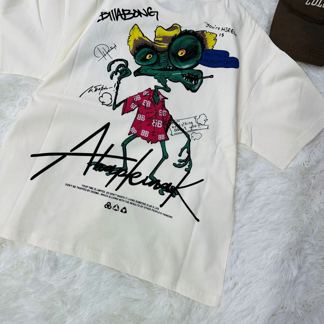 男童638米杏色小螳螂卡通简约短袖