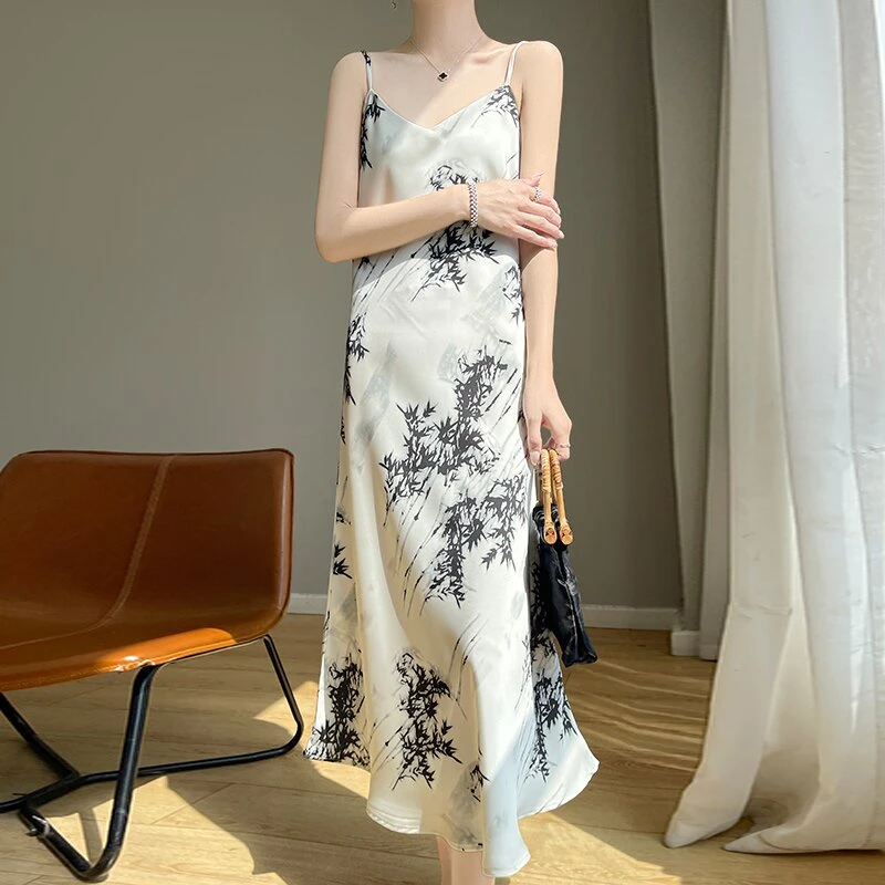 新款印花吊带裙气质连衣裙夏季中长款法式无袖中国风修身复古显瘦