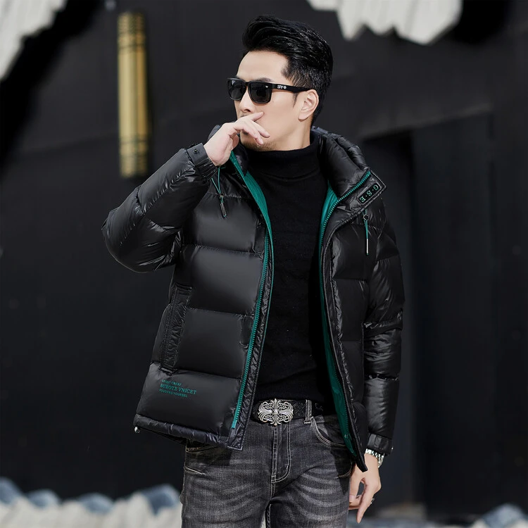 波司登加厚保暖羽绒服男亮面冬季新款潮流防寒冬装连帽短款外套