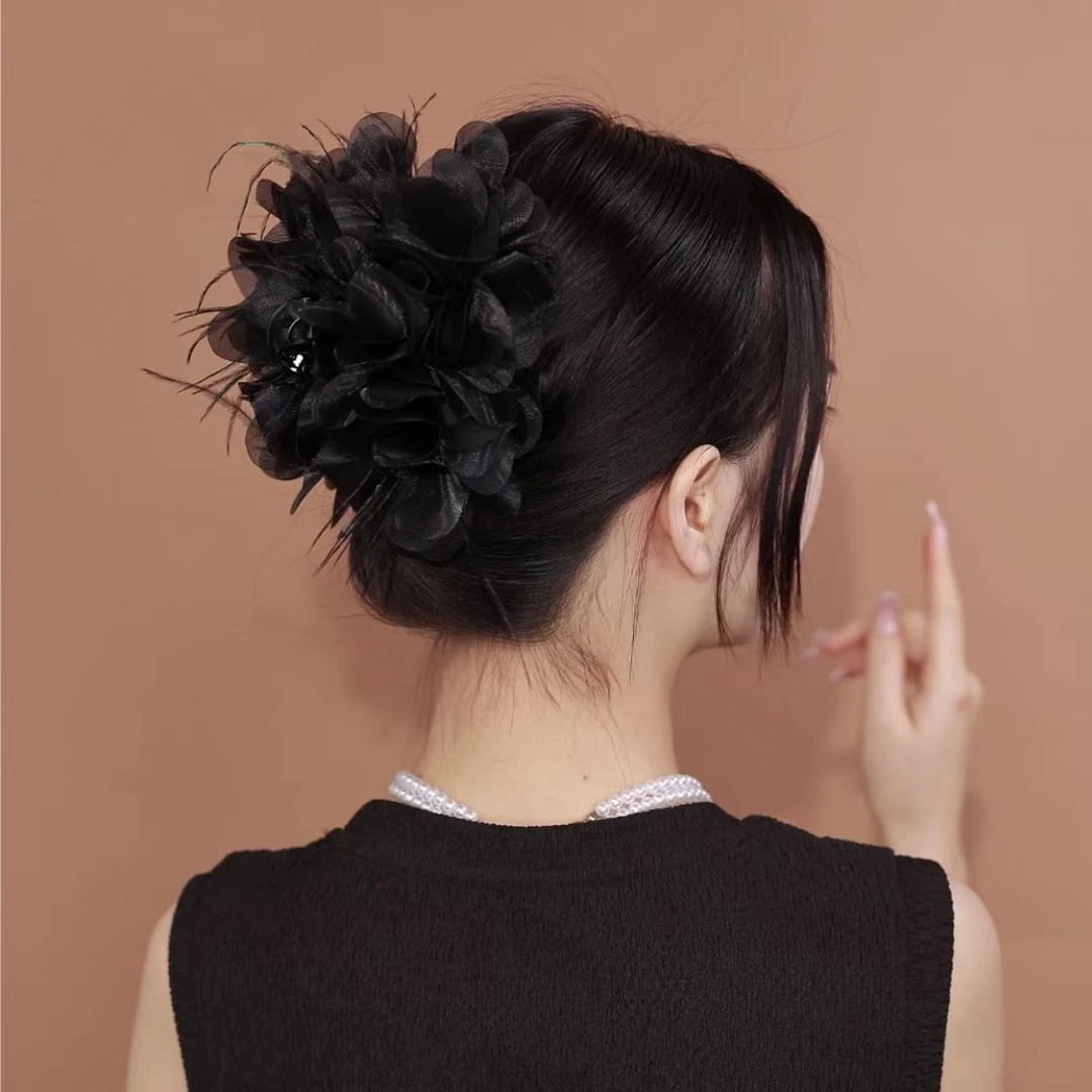 非金属布艺发饰 2023新款抓夹布艺发饰花朵羽毛高档抓夹头发夹子
