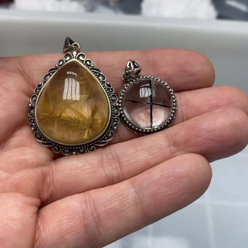 【闪购商品】水晶1银S925镶嵌丁*?