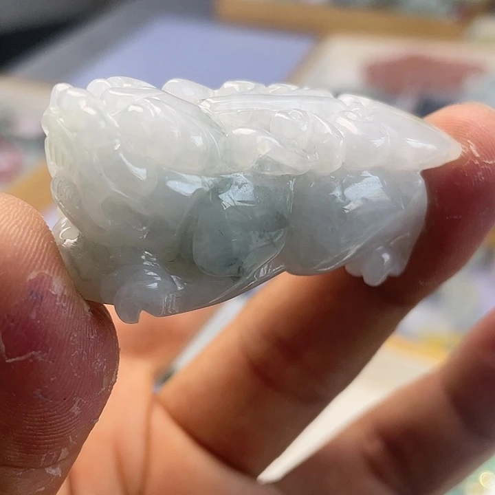 翡翠颈饰未镶嵌天然缅甸翡翠吊坠