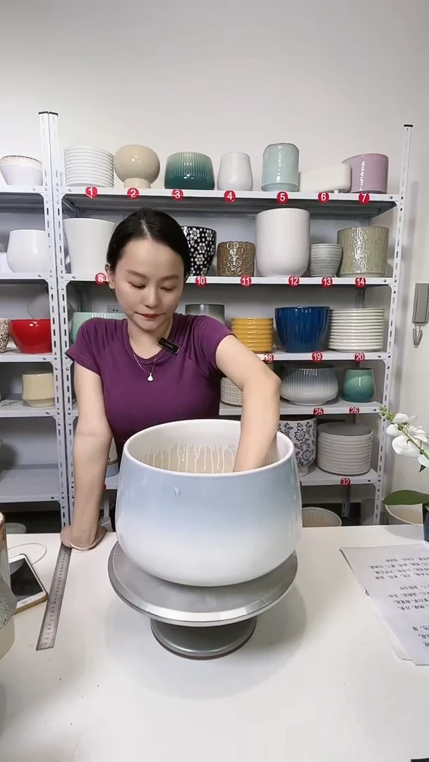 【闪购商品】陶瓷20CM（含）-50CM（不含）亮光蓝灰渐变大号