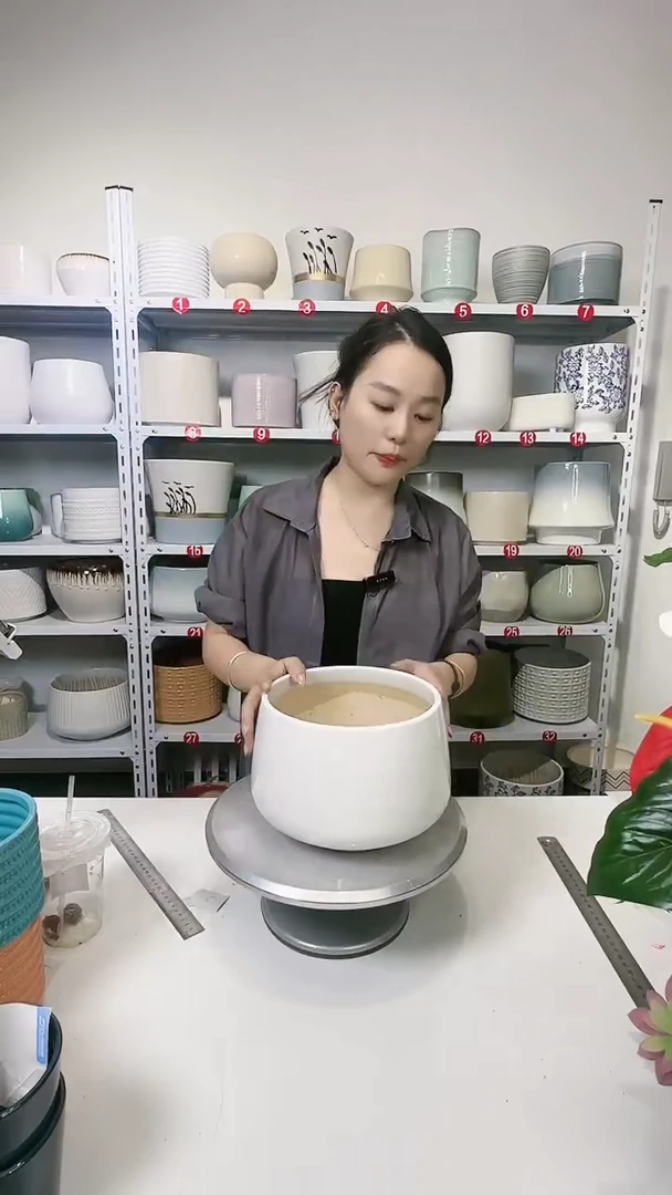 【闪购商品】陶瓷20CM以下大肚亮光白中号20*16（瑕疵）