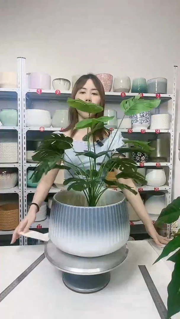 【闪购商品】陶瓷20CM（含）-50CM（不含）竖纹蓝灰渐变大号26*19（瑕疵）