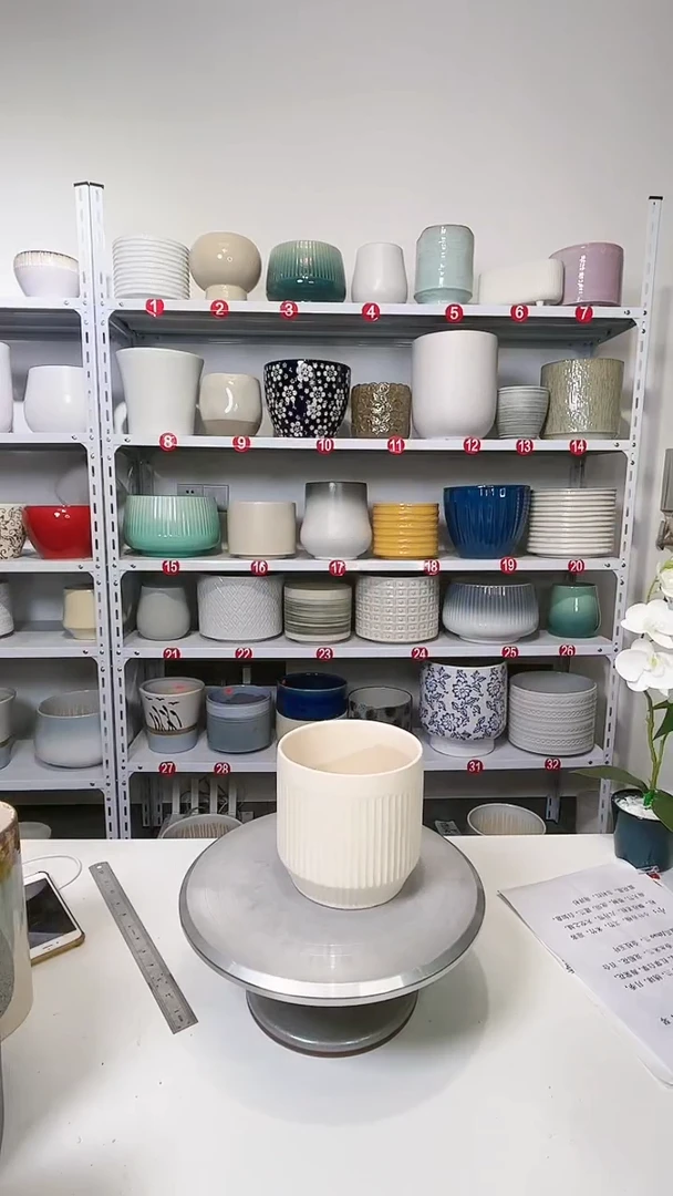 【闪购商品】陶瓷20CM以下竖纹浅粉14*14