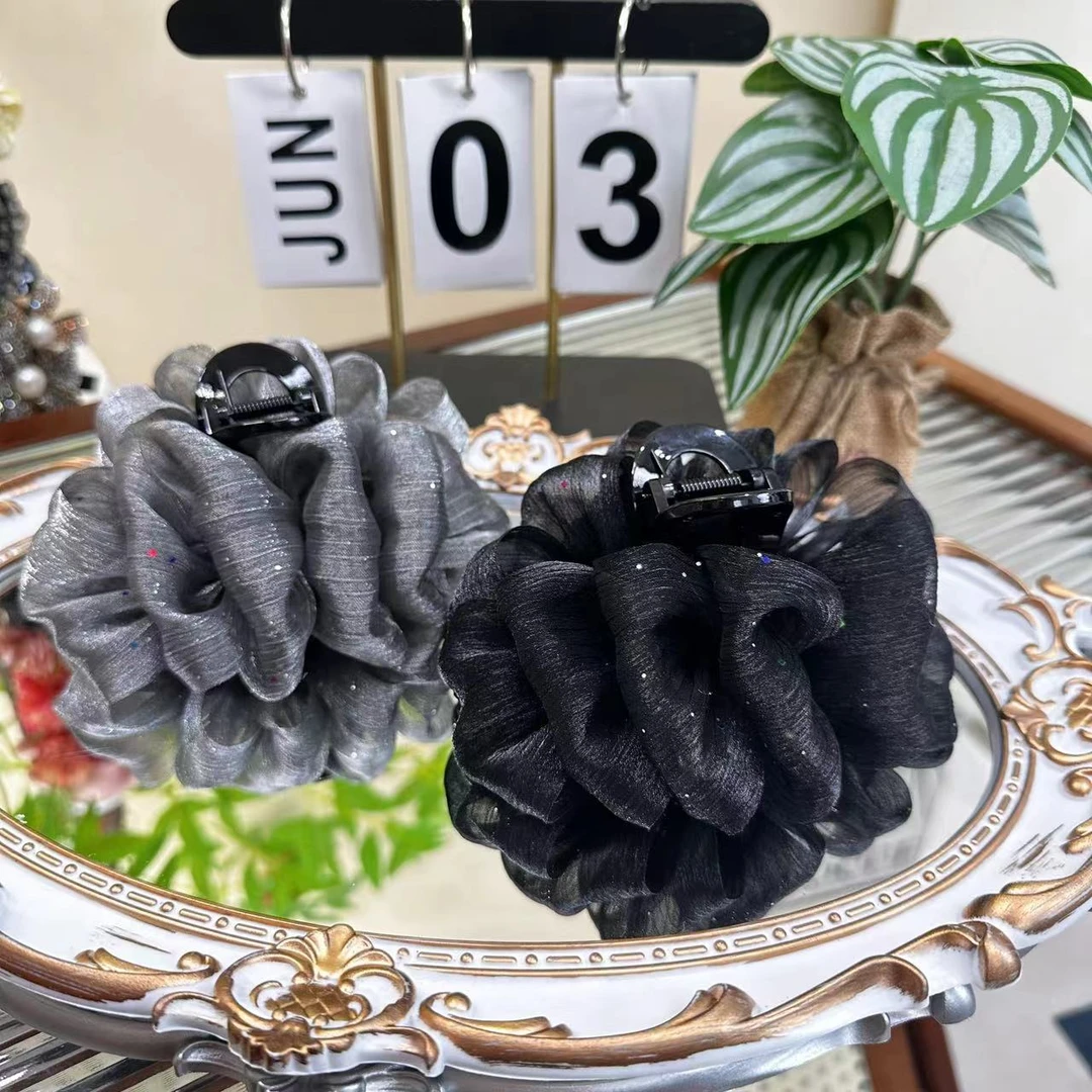 新款2024泡泡纱云朵洒金欧根纱高级感盘发鲨鱼夹