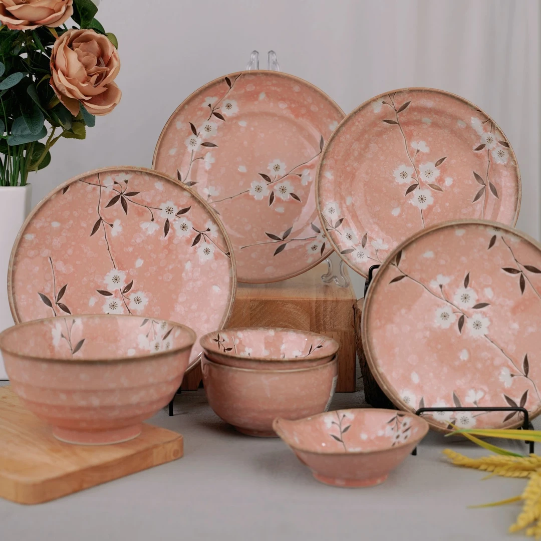 柴田生活日本美浓烧樱粉面碗和风釉下彩家用颜值陶瓷餐具粉色