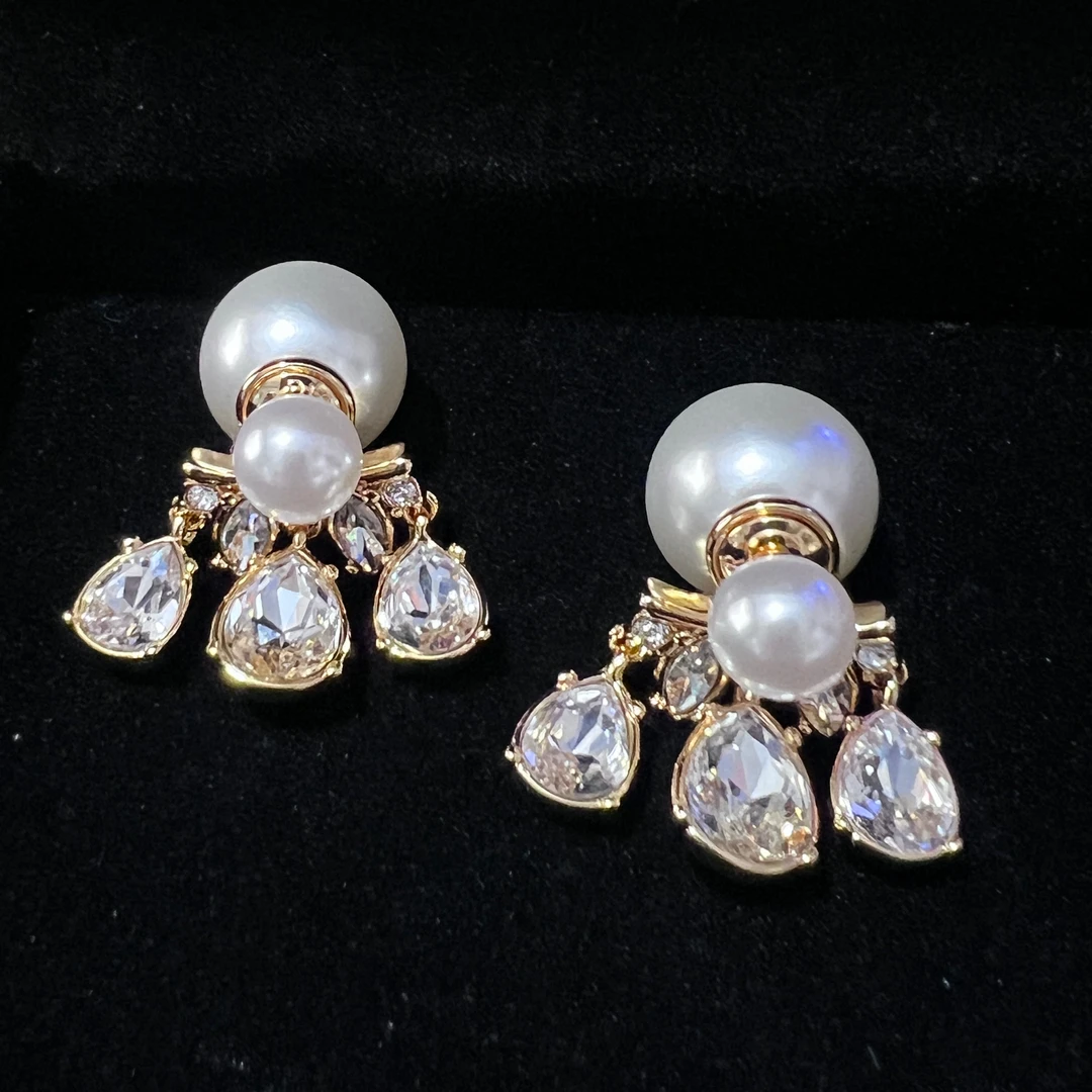 铜合金仿珍珠耳饰 MeDo法式珠珠耳钉