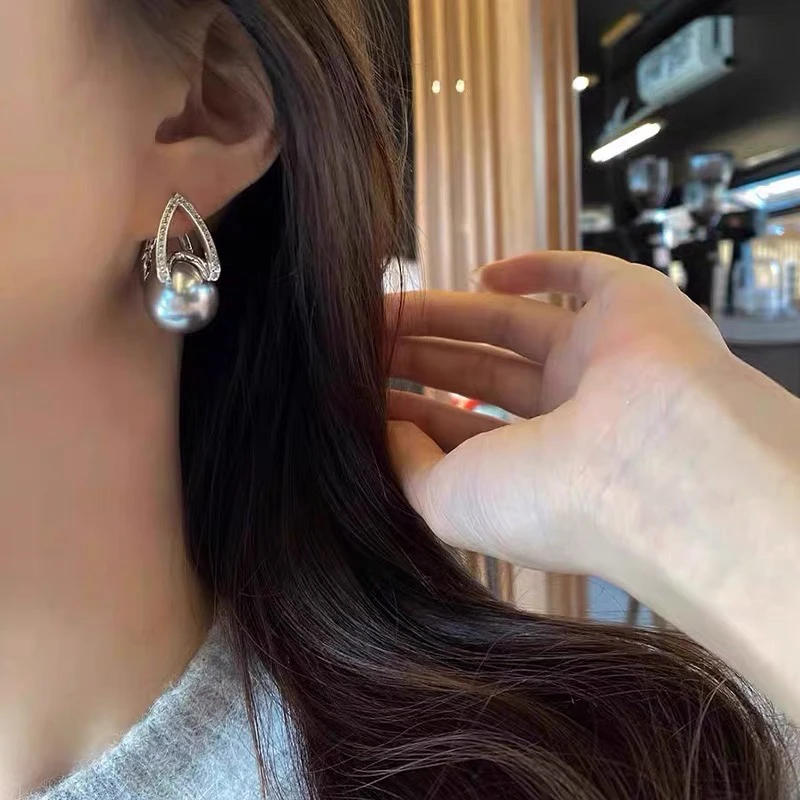 铜合金仿珍珠耳饰 真多麻灰水滴珠珠耳环