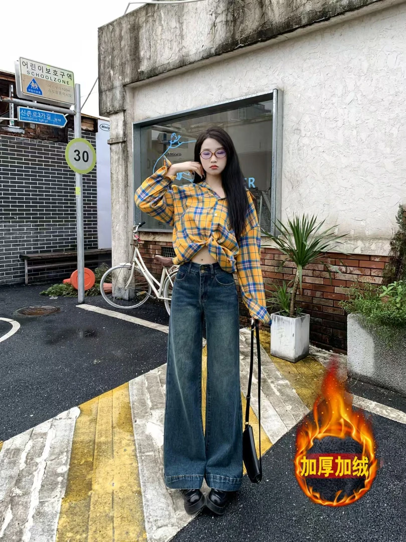 秋冬加绒加厚高腰微喇牛仔裤女宽松子时尚修身大码裤子冰