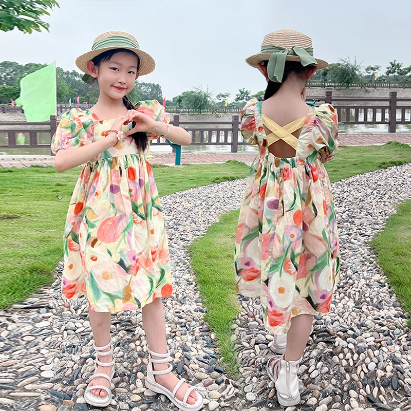 女童碎花露背连衣裙夏装薄2024新款洋气泡泡短袖中大儿童沙滩裙子