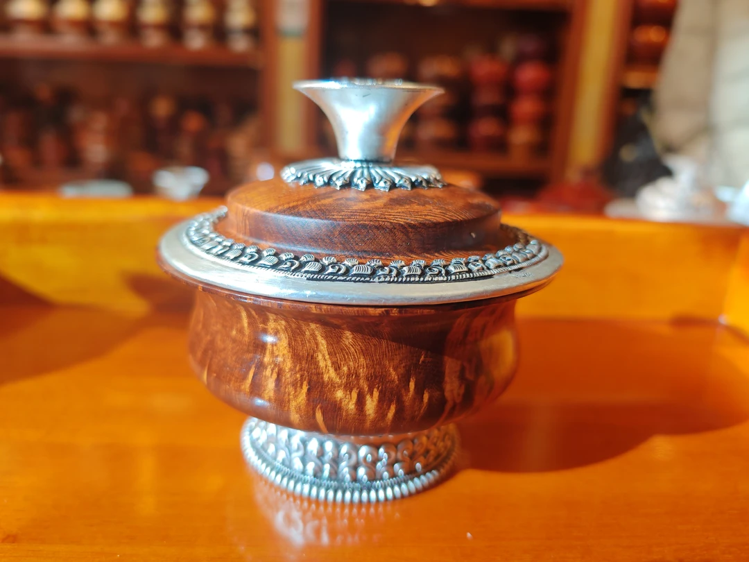 精品无漆边扎木（包纯银）口径12公分一套