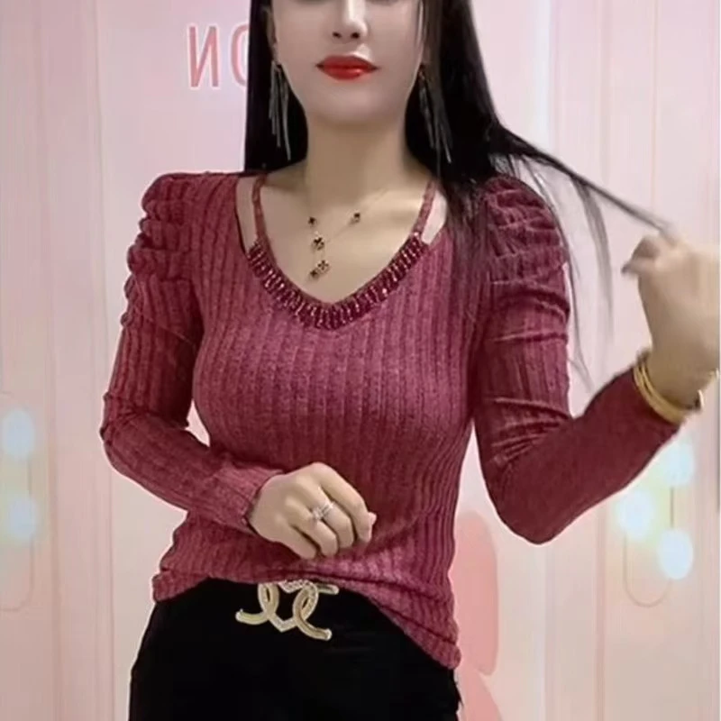 高档时尚磨毛坑条重工钉珠洋气遮肚子显瘦气质长袖针织打底衫上衣