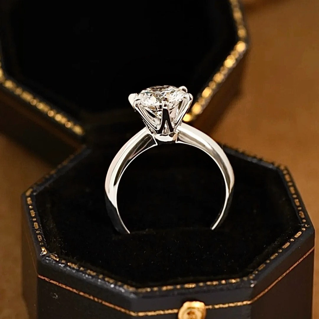 925银莫桑石戒指 [T皇冠六爪]经典百搭时尚手工钻戒/合成碳硅石