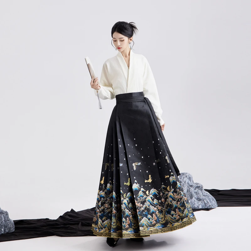 玖颜醉【雪漫金山】新款高端古风仿妆花重工织金齐腰马面裙汉服女