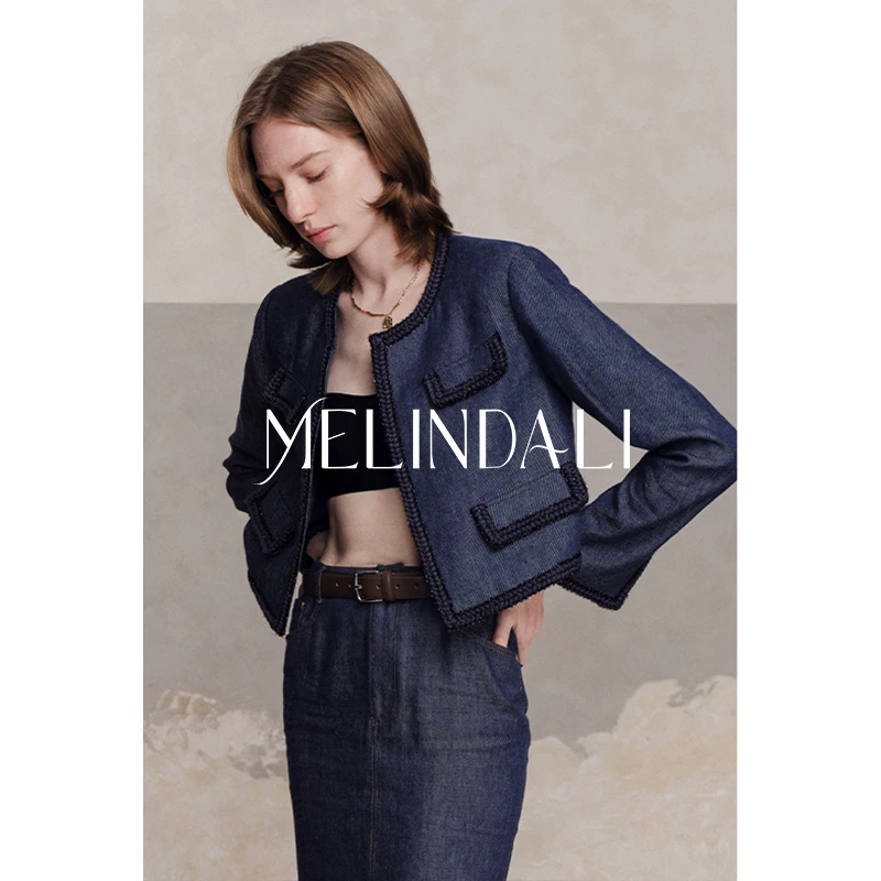 MelindaLi 【曼城旧事】ins博主 叠穿神器 马甲外套阔腿裤套装