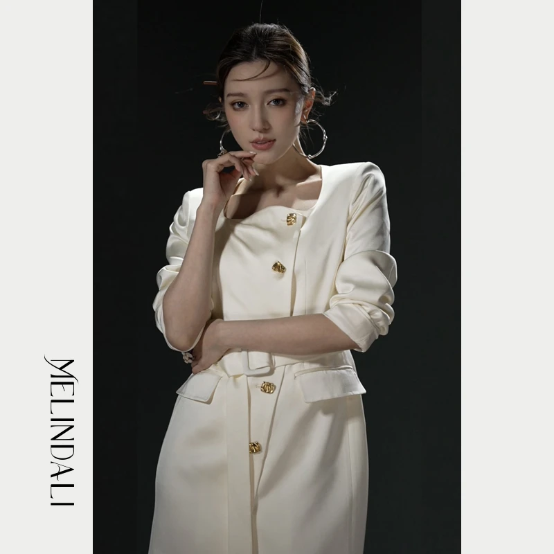 Melinda Li【小荷】早春复古波浪领斜门襟系带收腰醋酸西装连衣裙