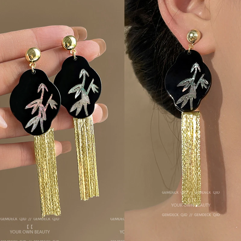 2024年新款新中式长款金属流苏耳环女小众高级感复古气质黑色耳饰
