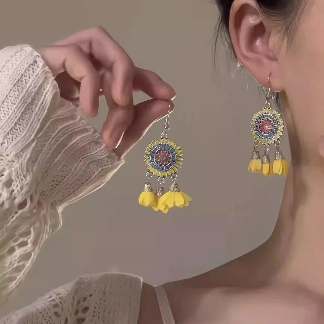 合金耳饰 民族风手作小众黄色花朵耳环女爆款夏日海边度假耳饰潮