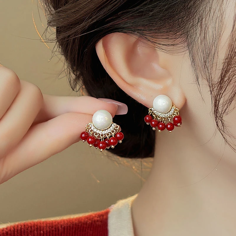 古风红色流苏耳环2025新款气质耳钉奢华ins小香风耳饰