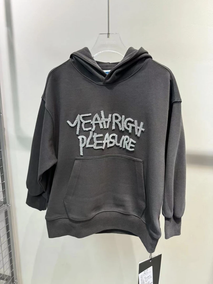 XTJ STUDIO童装 设计师款 N 胸口英文字母带帽卫衣 新品