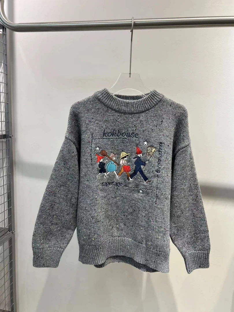 XTJ STUDIO童装 设计师款 J 胸口小人图案毛衣 新品