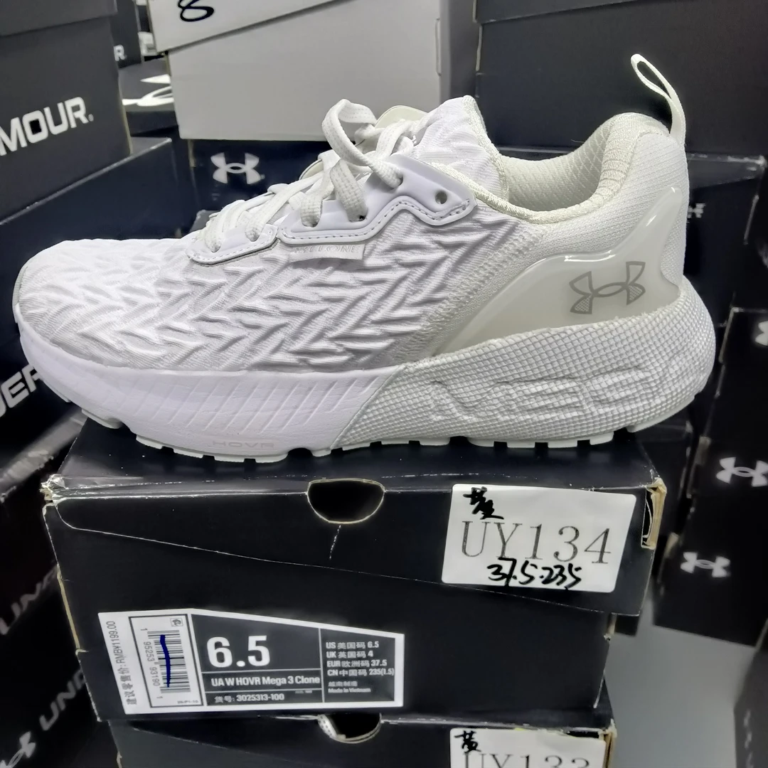 安德玛断号-运动鞋-UY134