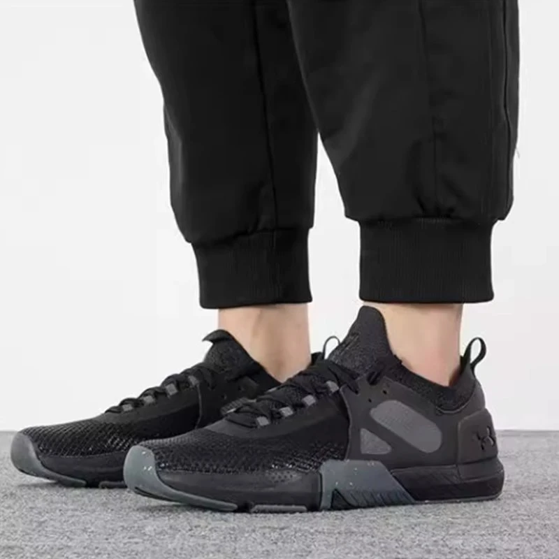 UA安德玛跑步鞋男春季黑色健身训练鞋3025080-001