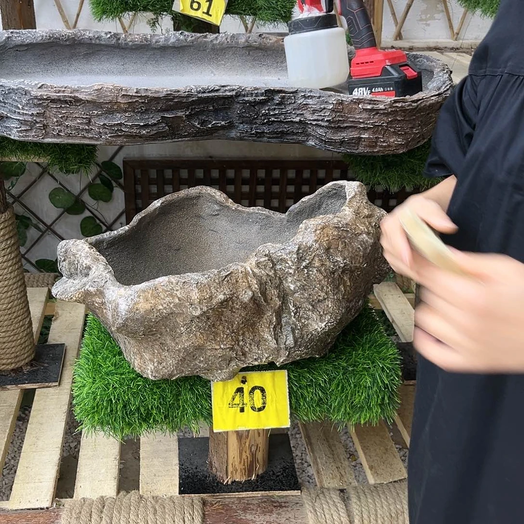 盆景等艺术品的p2-011